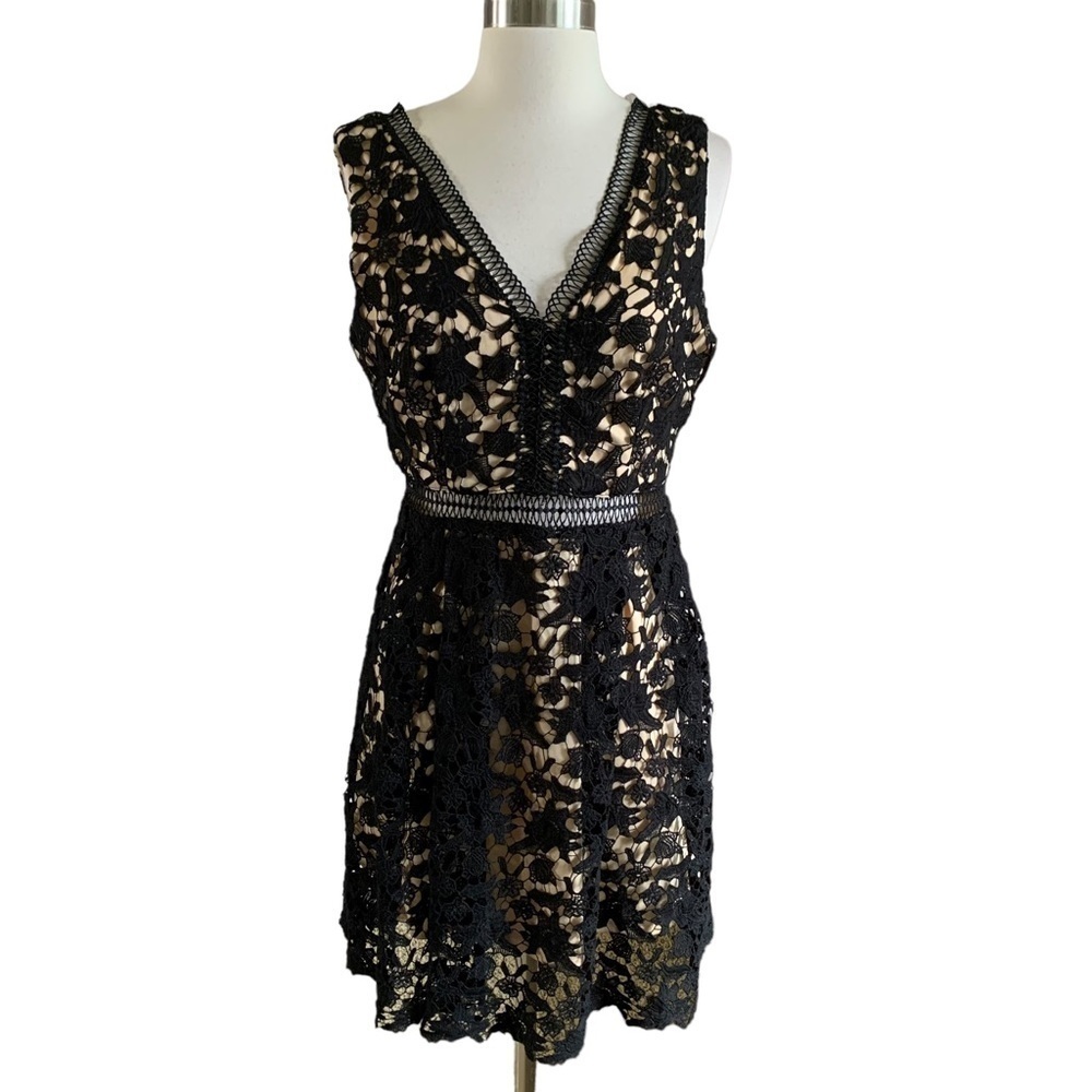 Alya NWT Black Crochet With Nude Underlay V-neck. V-Back Midi Formal Semi Formal